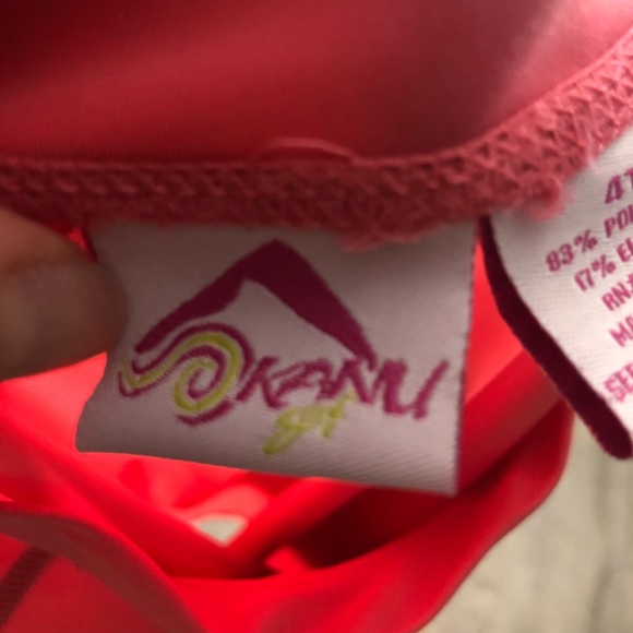 ⭐️ 5/$30 Kanu Surf 🏄🏼‍♀️ swim top - Picture 5 of 5